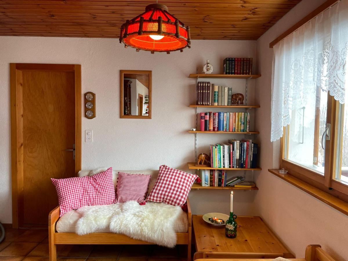 Gemuetliche Wohnung Mit Traumaussicht! Albinen Extérieur photo