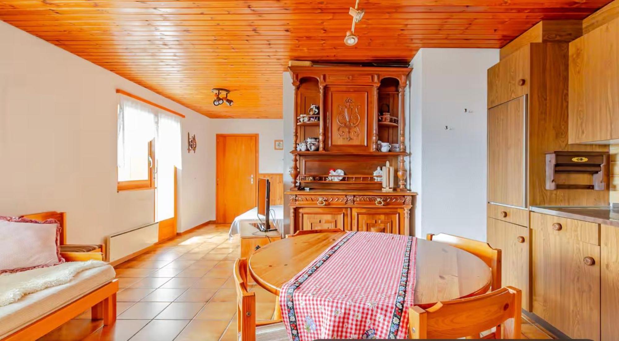 Gemuetliche Wohnung Mit Traumaussicht! Albinen Extérieur photo